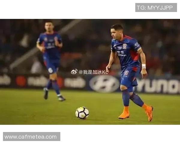 帕斯光荣对决墨尔本城精彩赛事回顾与分析