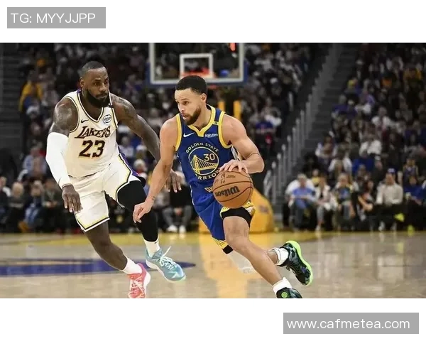 湖人对决巅峰勇士的经典对抗历史与战术分析 湖人对决巅峰勇士的经典对抗历史与战术分析