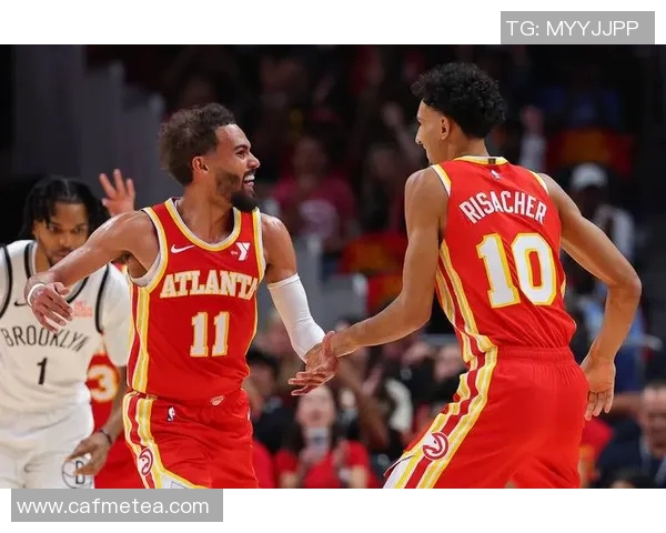 西蒙斯与戴维斯的巅峰对决谁能在NBA赛场上笑到最后