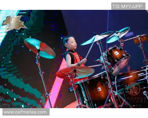 付豪的成长之路：从平凡少年到职场精英的励志故事